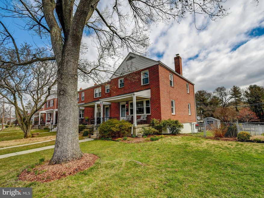 1025 Winsford Rd, Towson, MD 21204 - photo 1