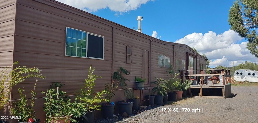 1536 N Yavapai Blvd, Ash Fork, AZ 86320 - photo 1