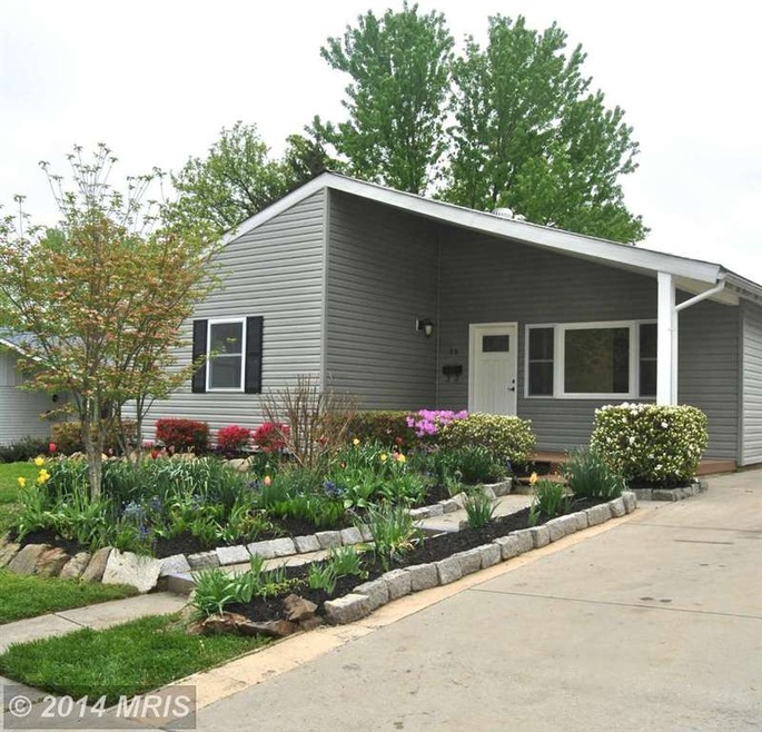 55 Greenmeadow Dr, Lutherville Timonium, MD 21093 - photo 1