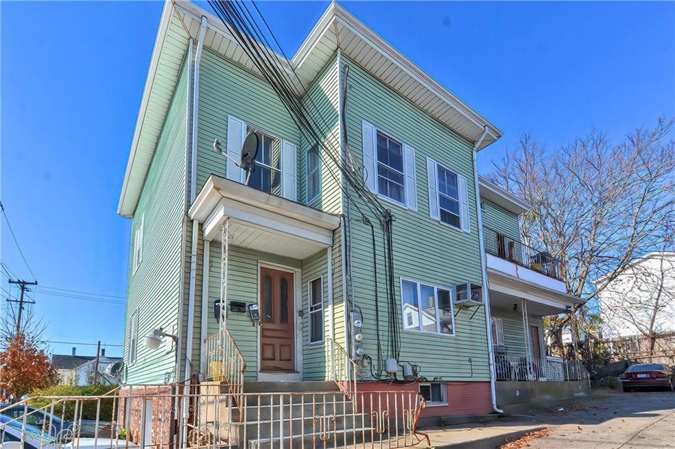 191 Barton St, Pawtucket, RI 02860 - photo 1