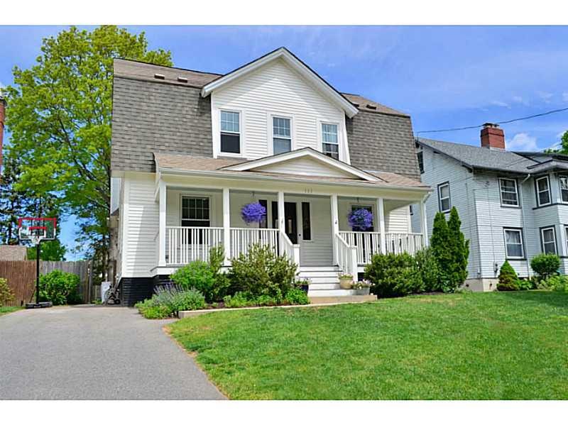 111 Bluff Ave, Cranston, RI 02905 - photo 1