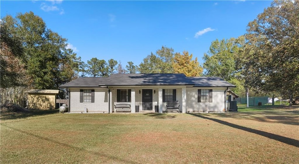 1220 Fern St, Olla, LA 71465 - photo 1