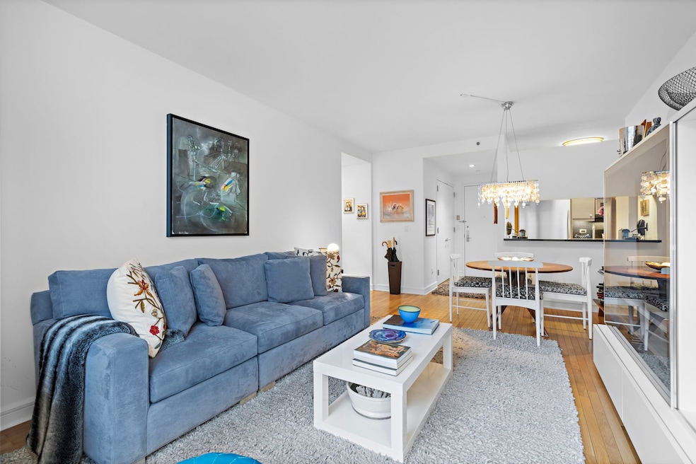 120 Riverside Boulevard unit 11A, New York, NY 10069 - photo 1