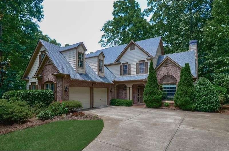 Great Family Home or Empty Nesters.