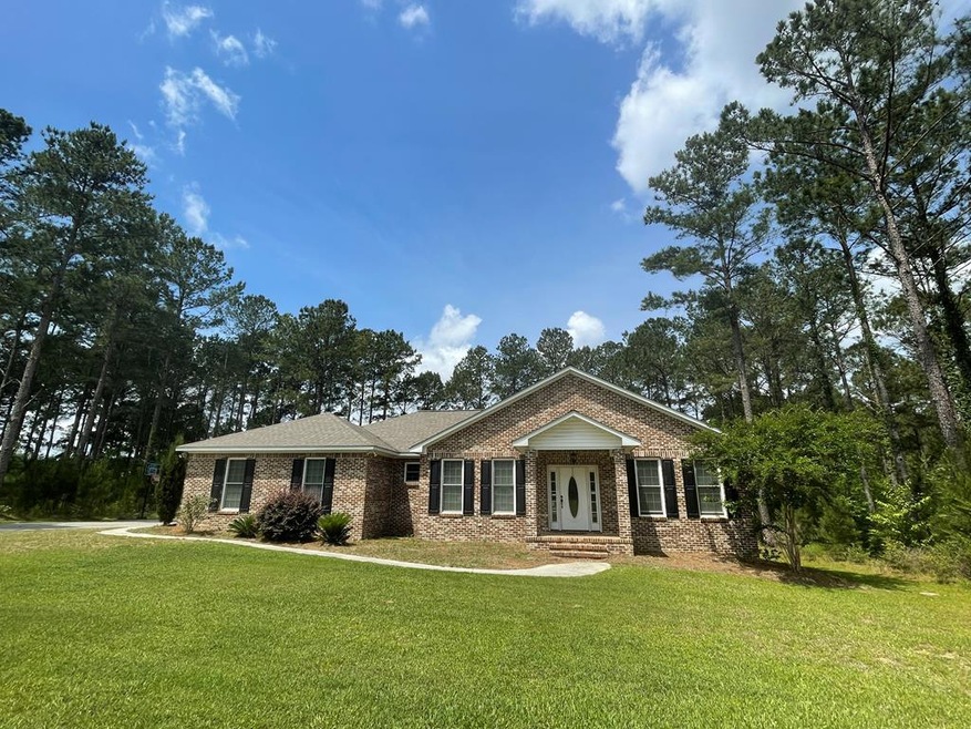 112 Quail Pines Ct, Sylvester, GA 31791 - photo 1