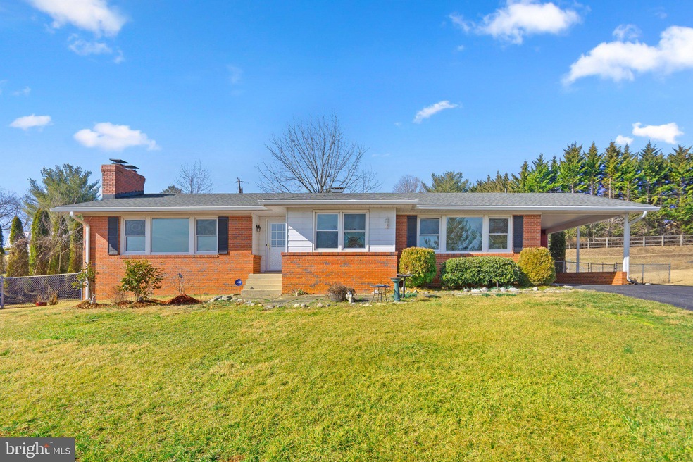 22700 Ward Ave, Germantown, MD 20876 - photo 1