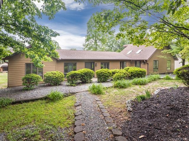 104 S Rowe Rd, Hendersonville, NC 28792 - photo 1