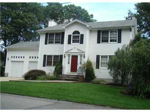 6 Middle St, North Providence, RI 02911 - photo 1