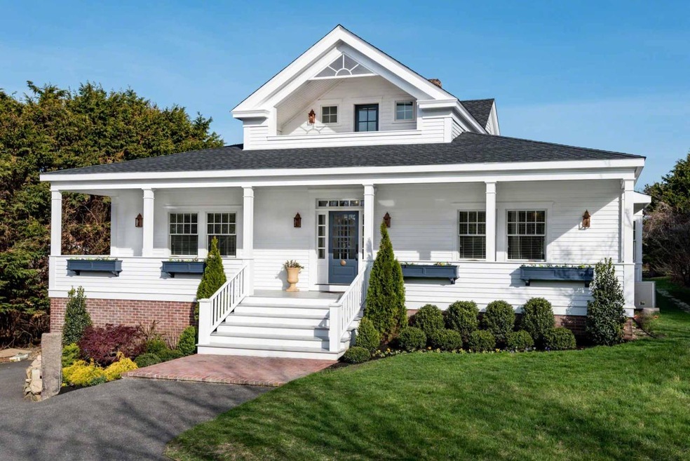 7 Peases Point Rd, Edgartown, MA 02539 - photo 1