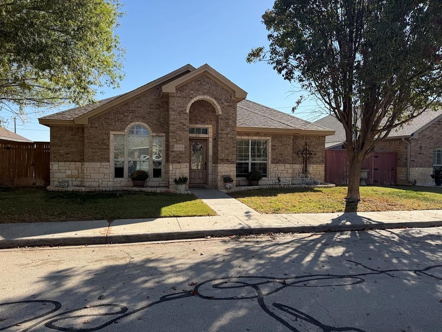 6604 Amber Dr, Odessa, TX 79762 - photo 1