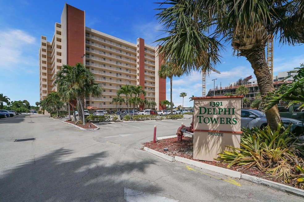 Delphi Towers unit 805, Pompano Beach, FL 33062 - photo 1
