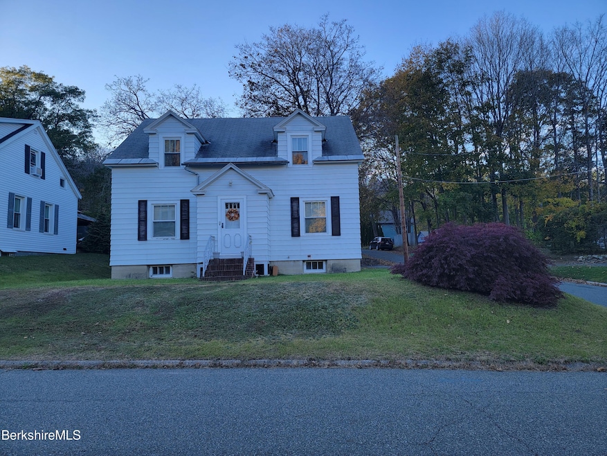 Front of House Willow St