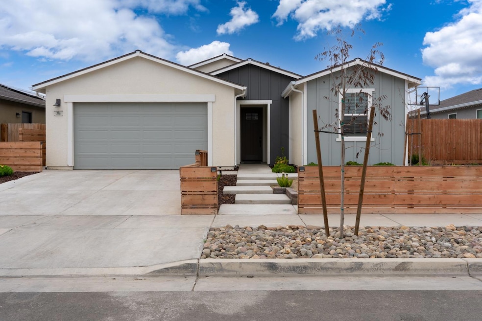 396 Broadstone Ct, Los Banos, CA 93635 - photo 1