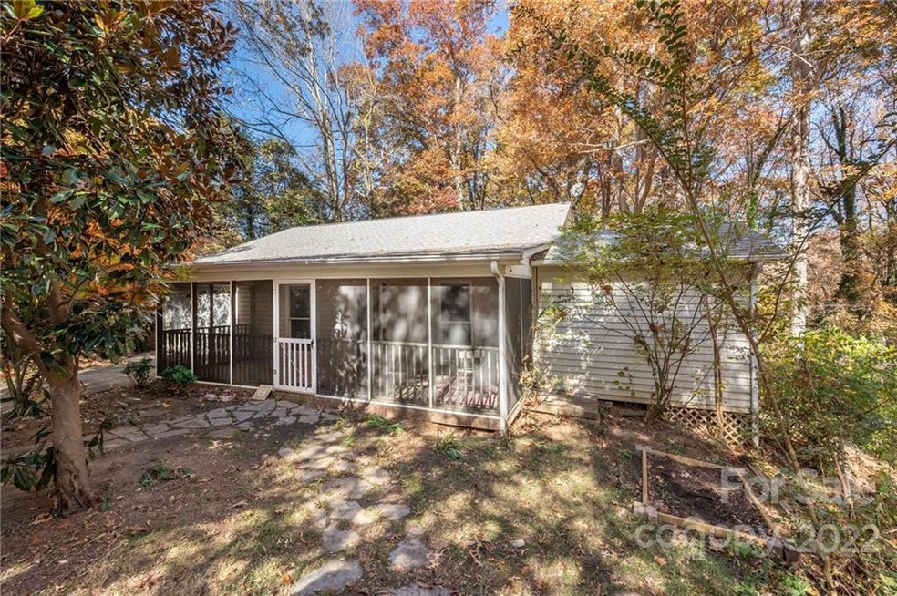 32 Academy St, Asheville, NC 28803 - photo 1