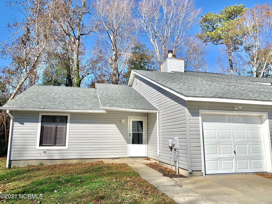 10 Onsville Place, Jacksonville, NC 28546 - photo 1