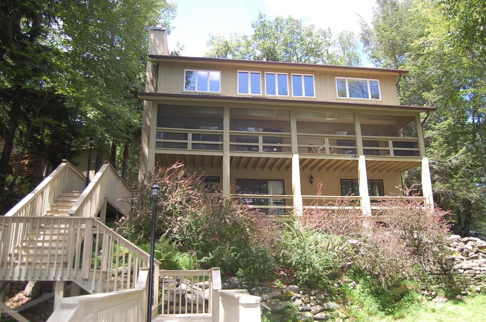 100 Falling Brook Dr, Hawley, PA 18428 - photo 1