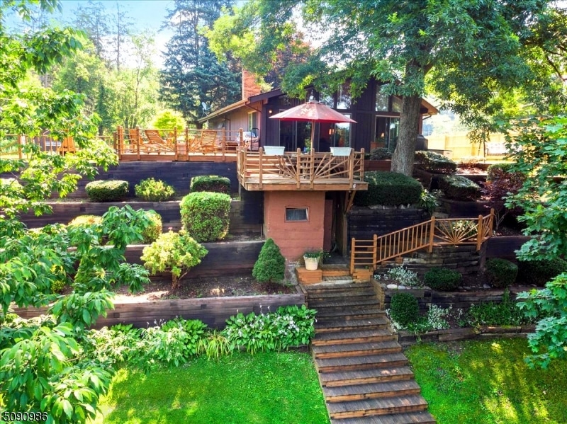 28 N Riverview Ave, Columbia, NJ 07832 - photo 1