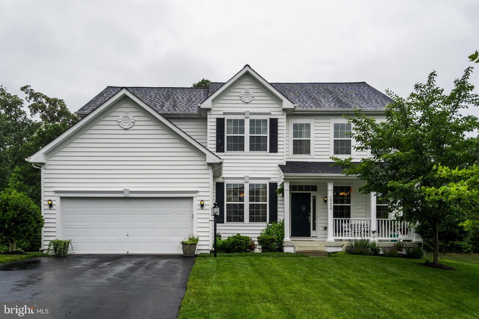 18698 Pier Trail Dr, Triangle, VA 22172 - photo 1