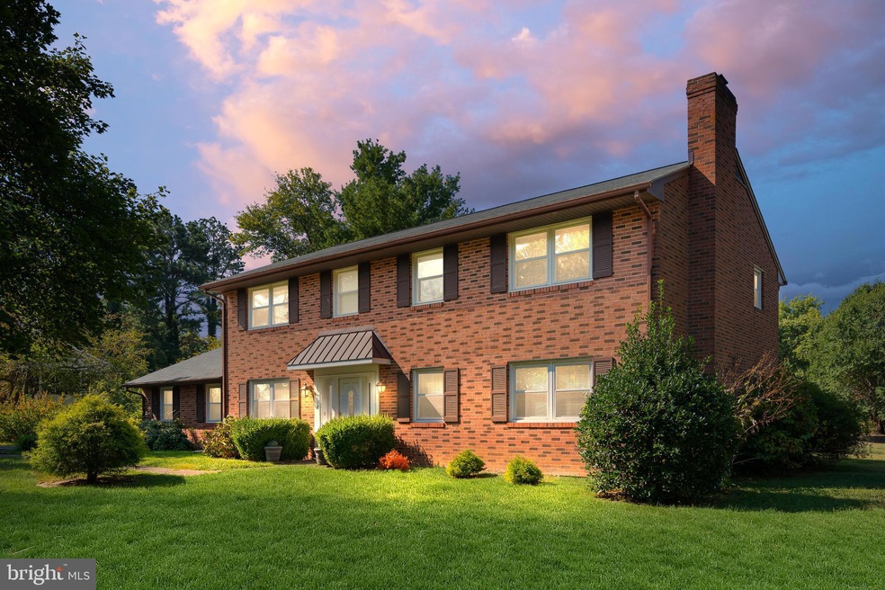 10314 Ni River Dr, Spotsylvania, VA 22553 - photo 1