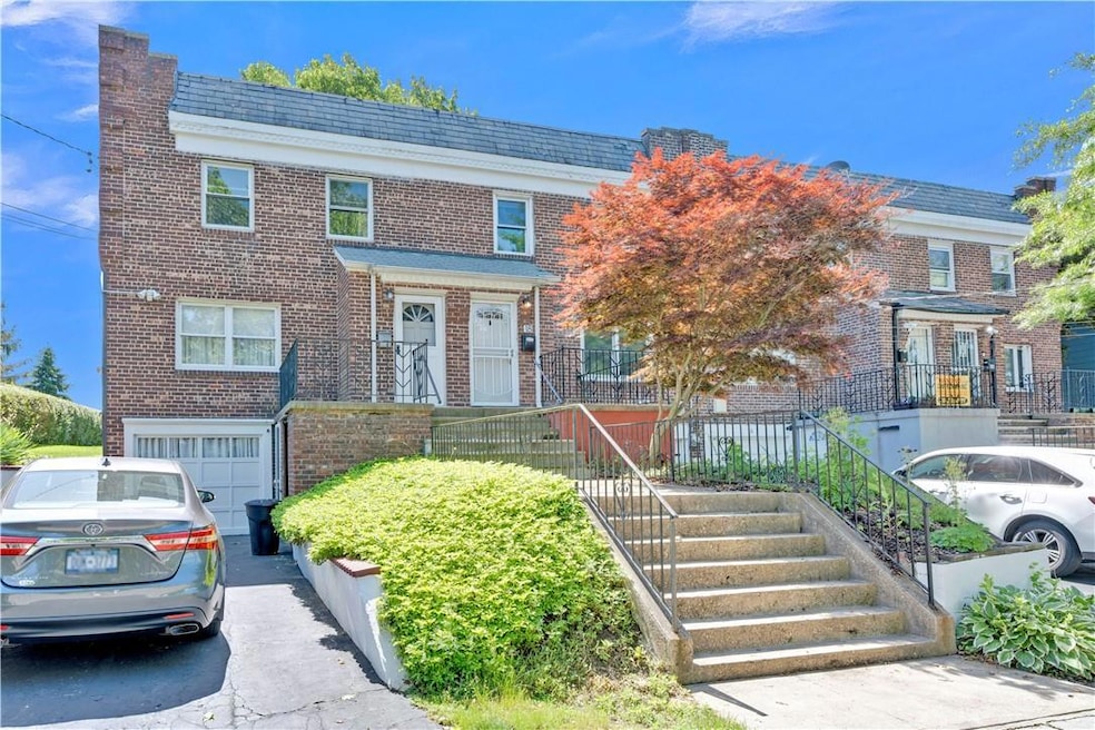 18 Gavin St, Yonkers, NY 10701 - photo 1