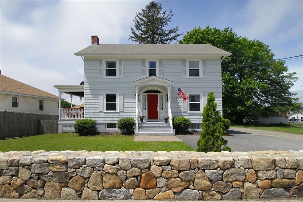 92 W Main Rd, Middletown, RI 02842 - photo 1