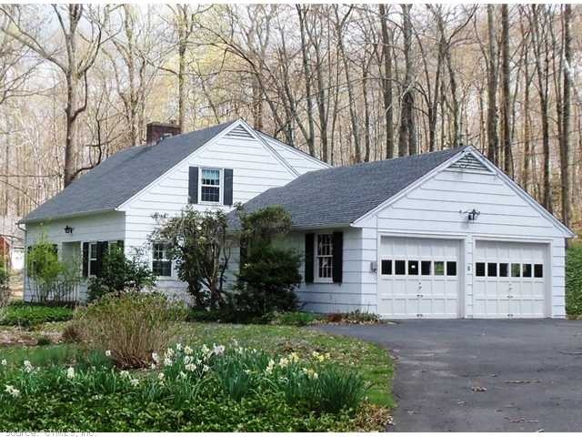 309 Central Rd, Middlebury, CT 06762 - photo 1