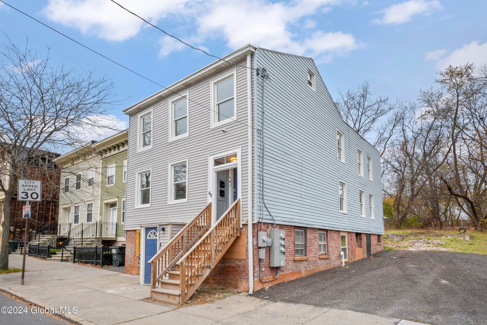 69 2nd St unit 2, Albany, NY 12210 - photo 1