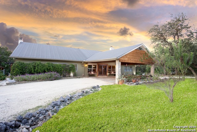 5822 Farm To Market 462, Hondo, TX - photo 1