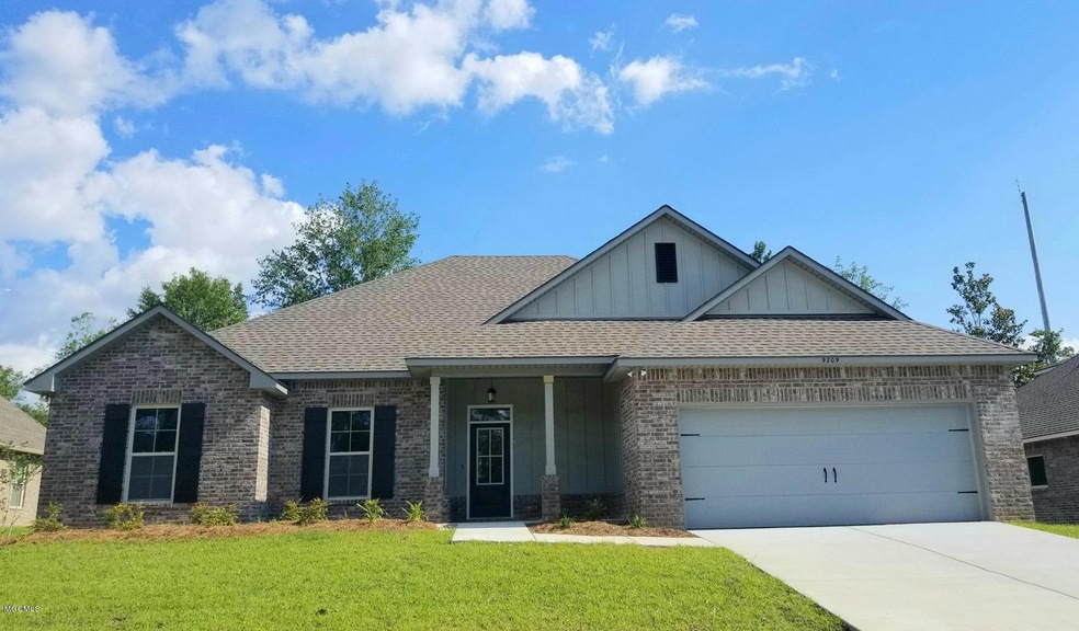 2NA43 Front Elevation Photo