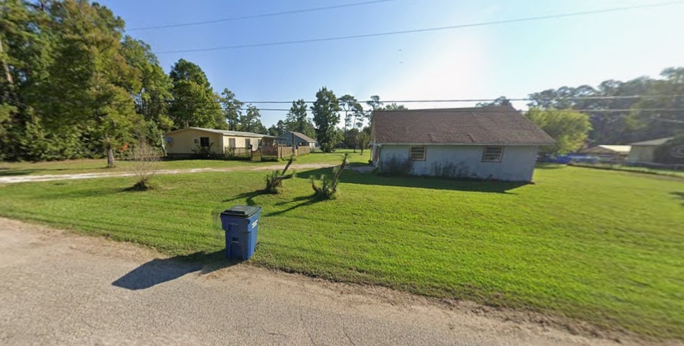 203 S Canyon Dr, Onalaska, TX 77360 - photo 1