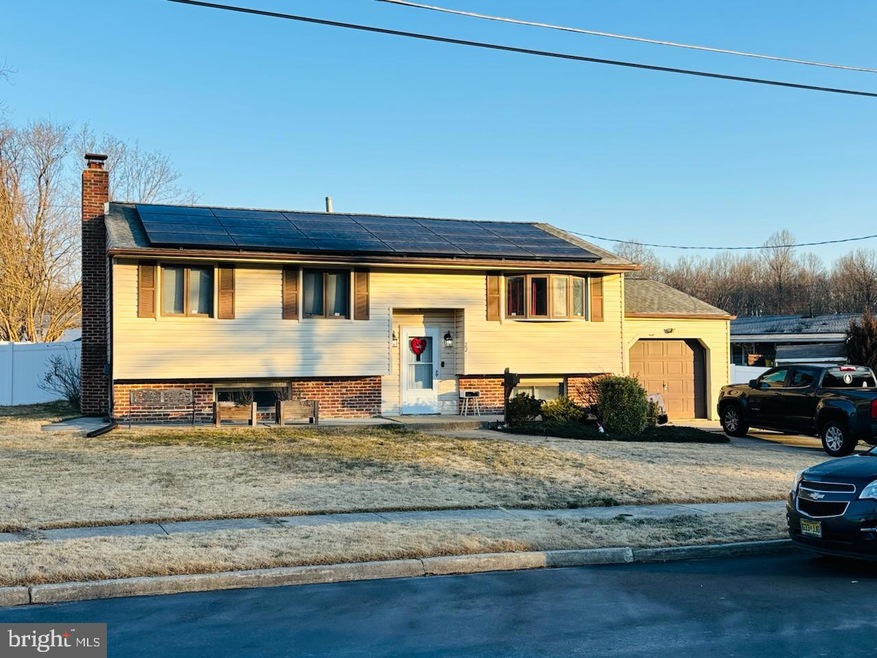 22 Eaton Cir, Clementon, NJ 08021 - photo 1