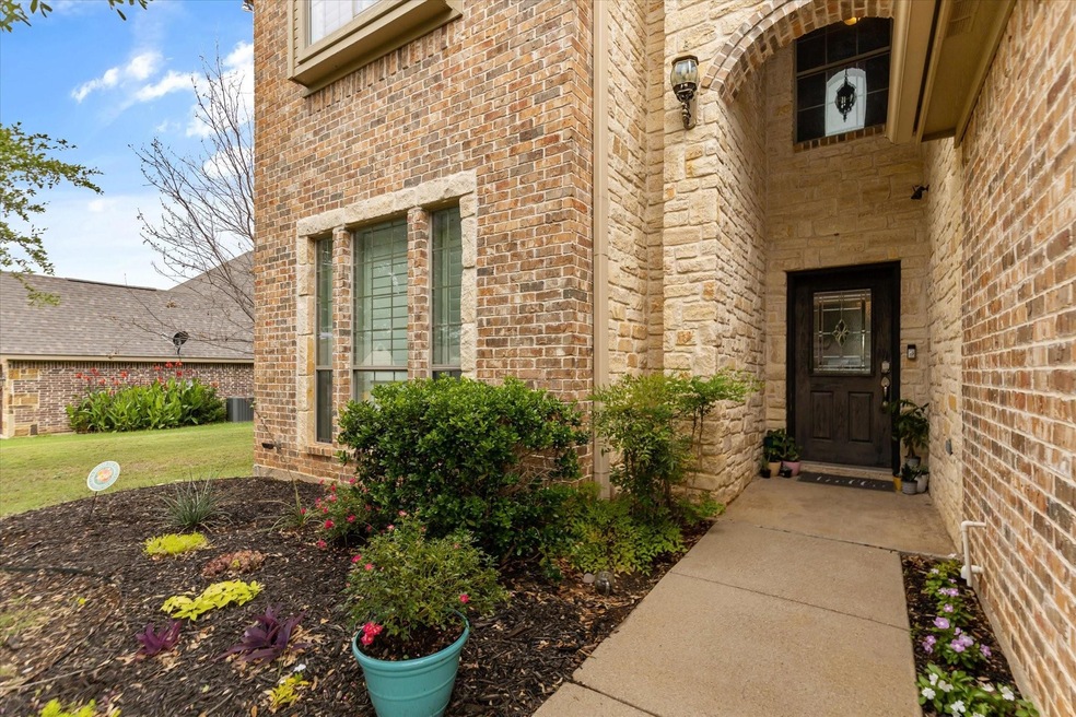2804 Willow Ridge Cir, Granbury, TX 76049 - photo 1