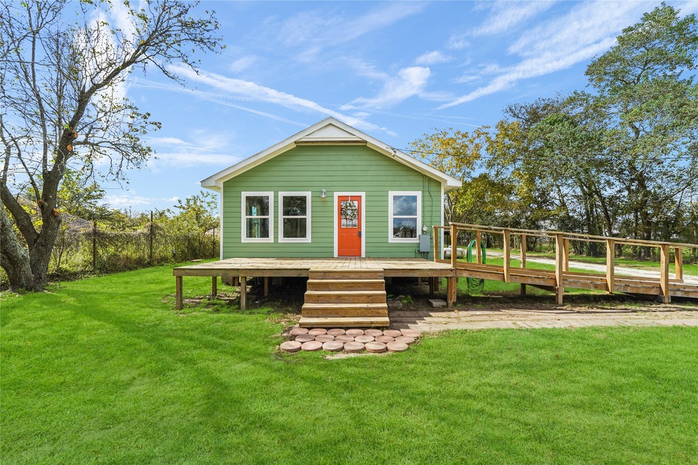 18726 County Road 175, Pearland, TX 77584 - photo 1