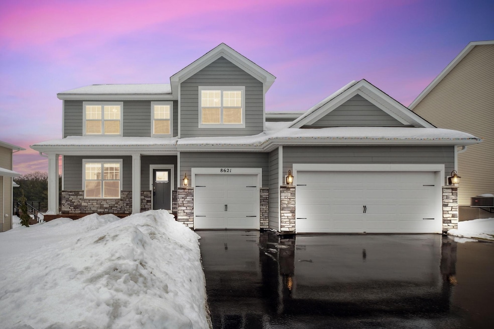 Welcome to 8621 Platinum Cove!