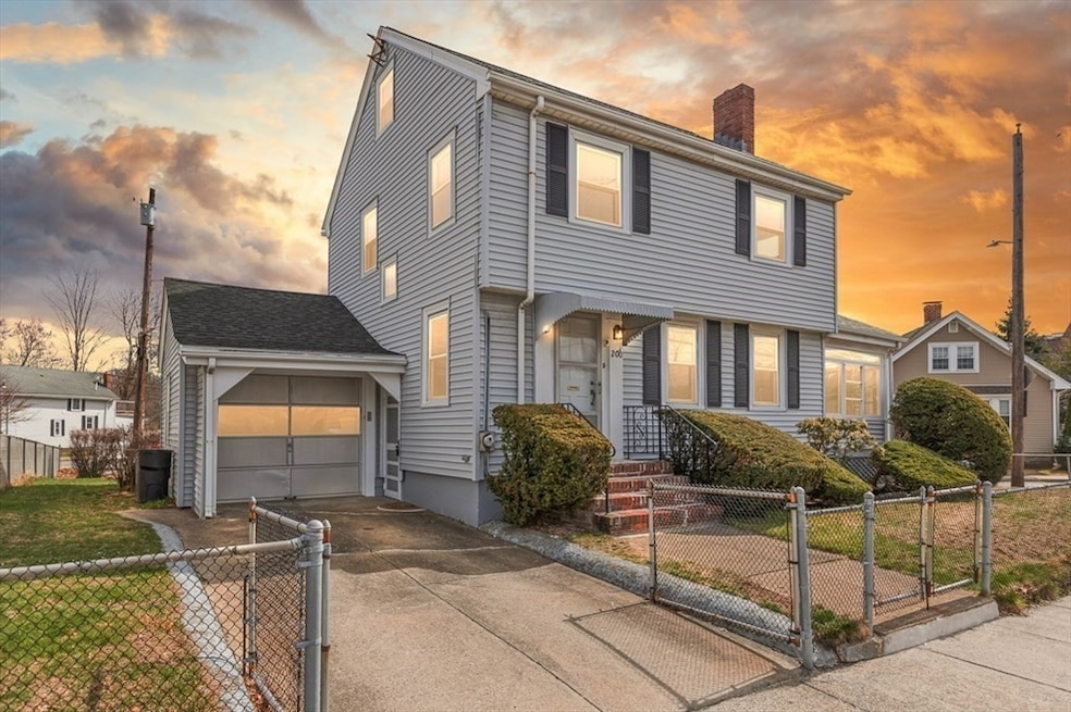 200 Spring St, West Roxbury, MA 02132 - photo 1