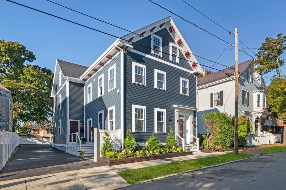 9 Buffum St unit 2, Salem, MA 01970 - photo 1