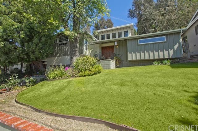 5108 Don Pio Dr, Woodland Hills, CA 91364 - photo 1