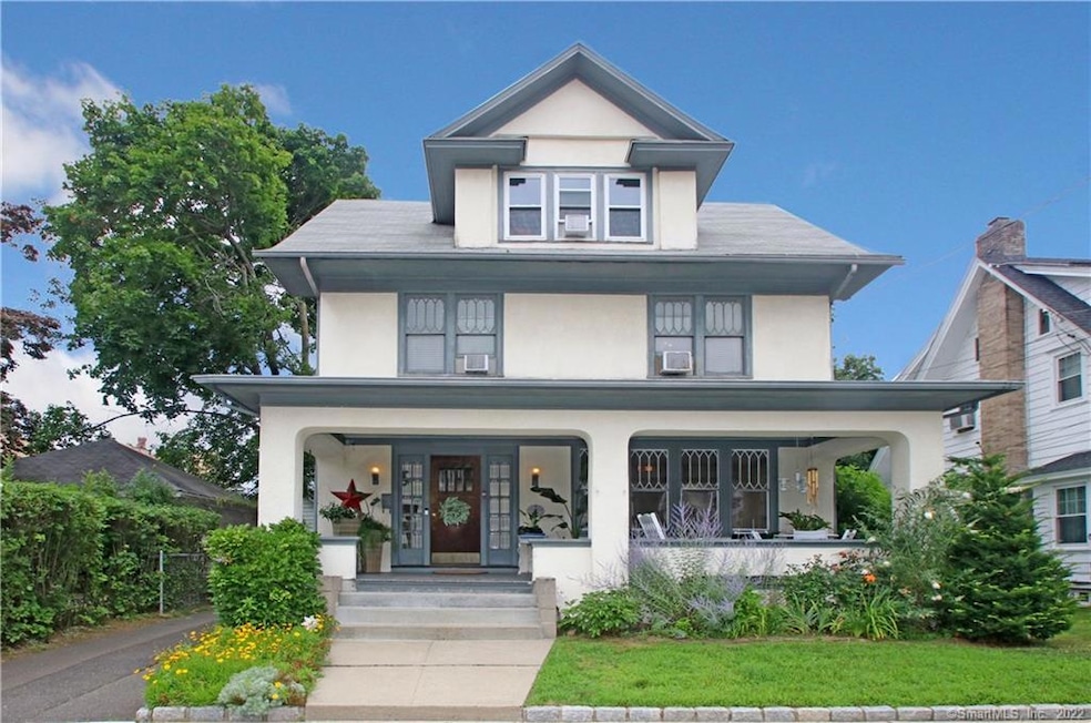 68 Blackman Place, Bridgeport, CT 06604 - photo 1