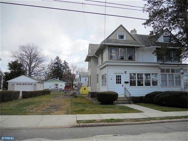 67 N Ridgeway Ave, Glenolden, PA 19036 - photo 1
