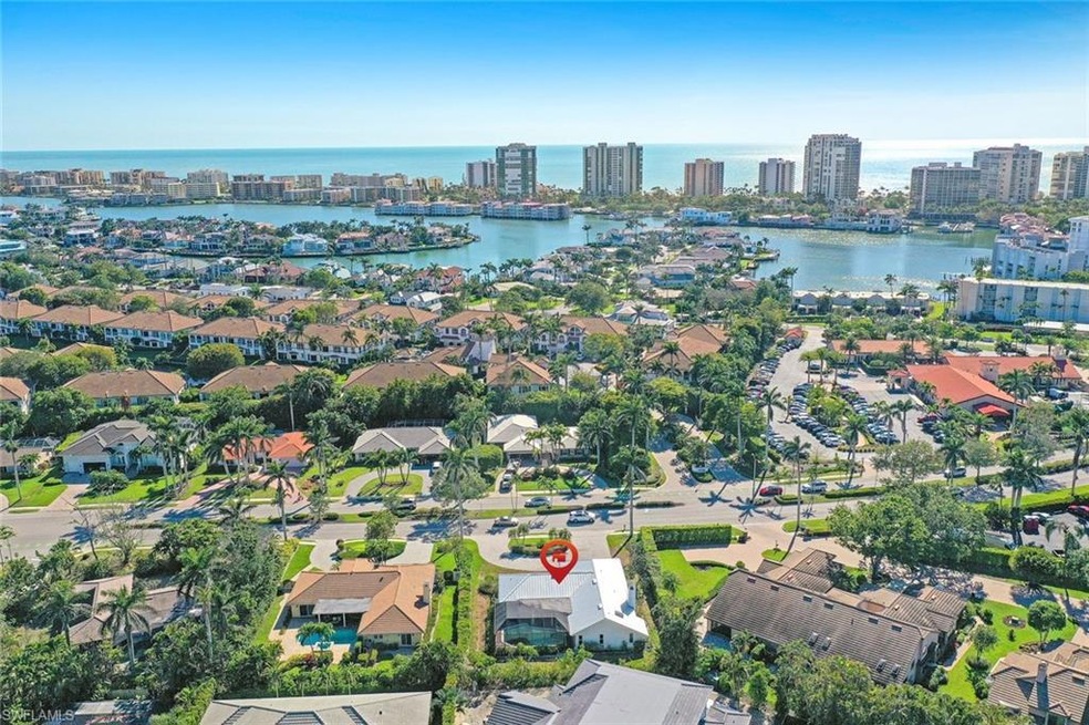 601 Park Shore Dr, Naples, FL 34103 - photo 1