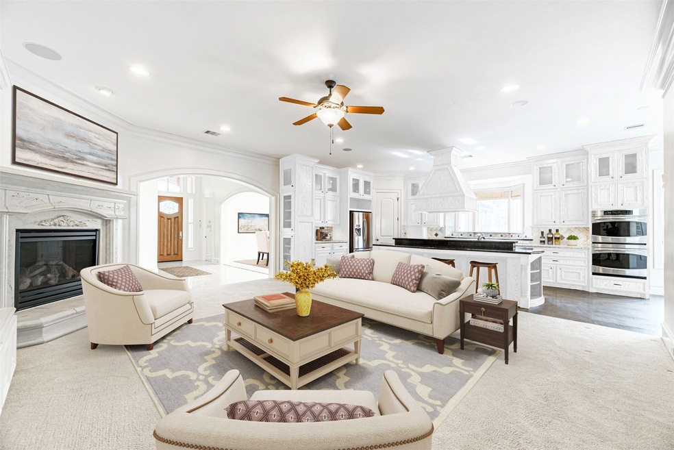 14010 Pinerock Ln, Houston, TX 77079 - photo 1