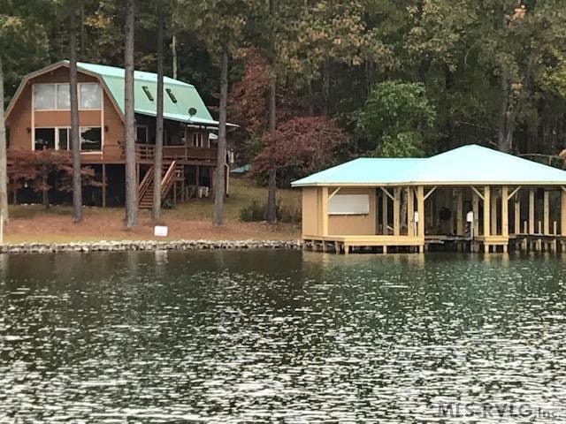 Sold $855,000