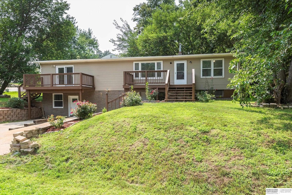 7306 Sarpy Ave, Bellevue, NE 68147 - photo 1