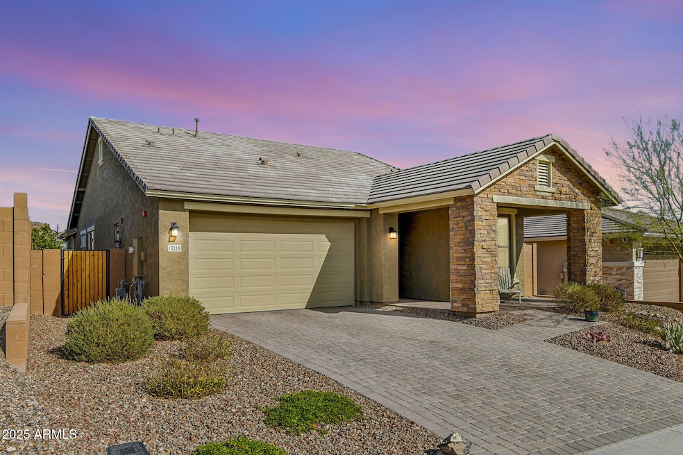 1-web-or-mls-13218-W-Crimson-Ter-003
