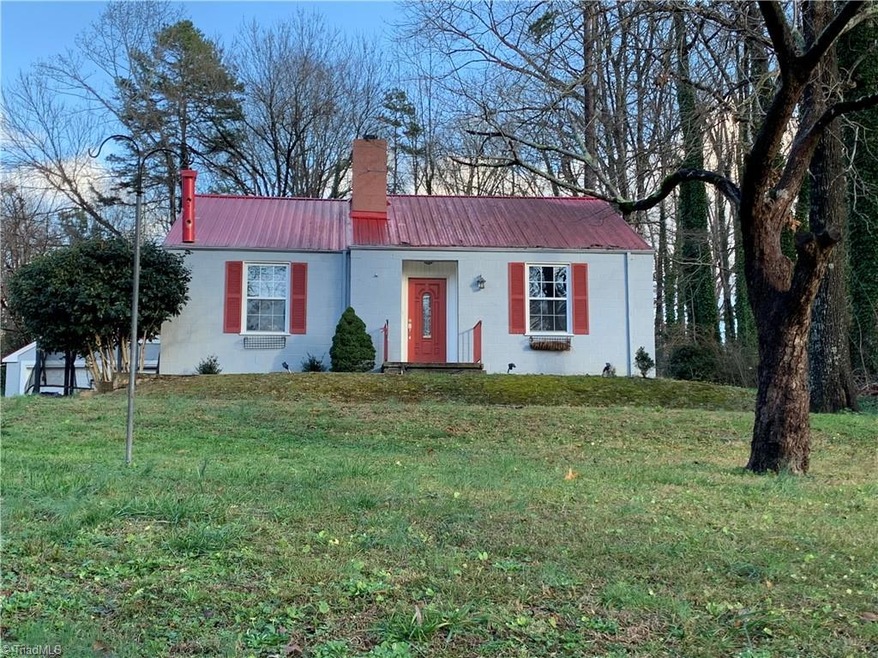 530 Mountain Rd, Asheboro, NC 27205 - photo 1