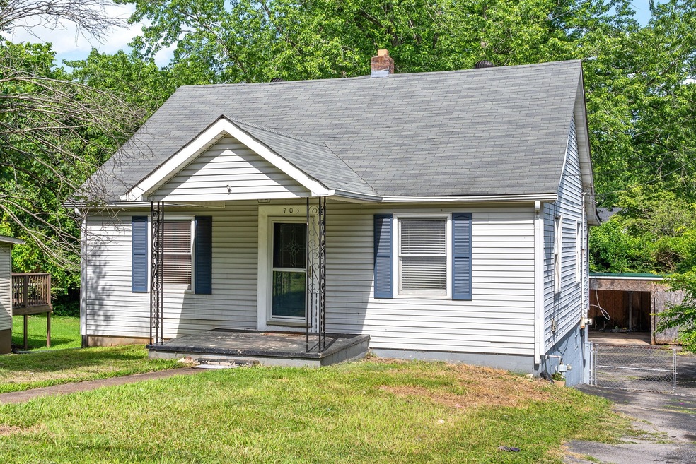 703 Central Ave, Clarksville, TN 37040 - photo 1