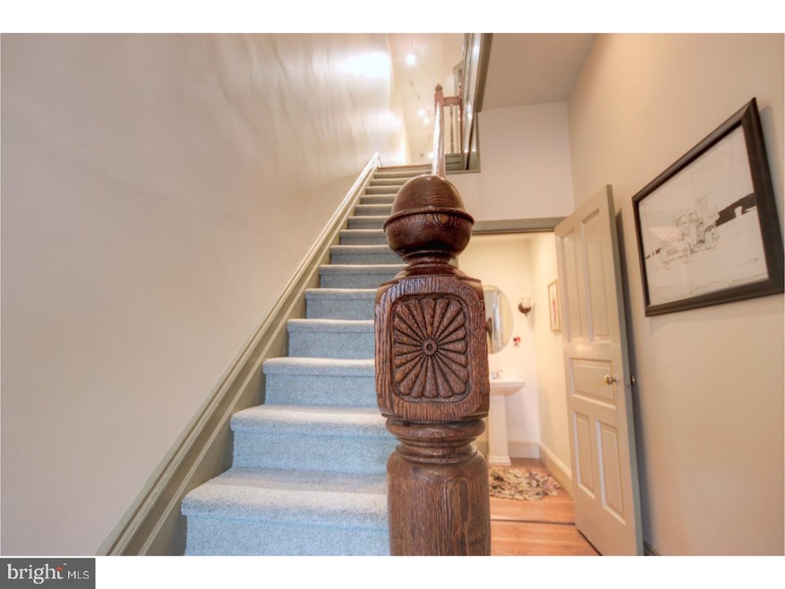 135 E Wall St, Bethlehem, PA 18018 - photo 1