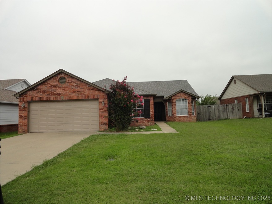 4133 S 205th Ave E, Broken Arrow, OK 74014 - photo 1