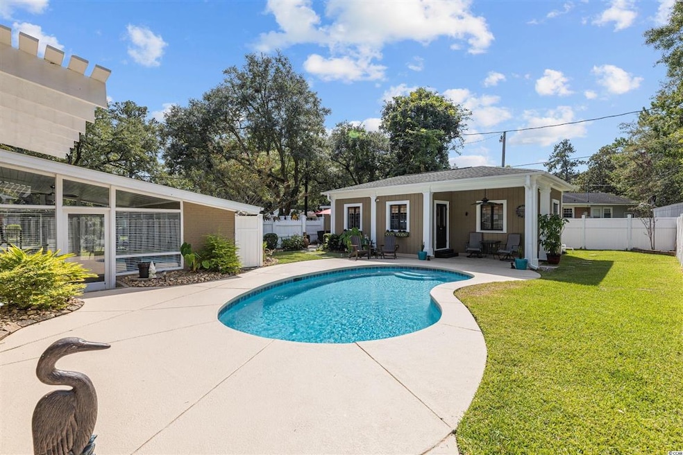 1301 Elm St, Conway, SC 29526 - photo 1