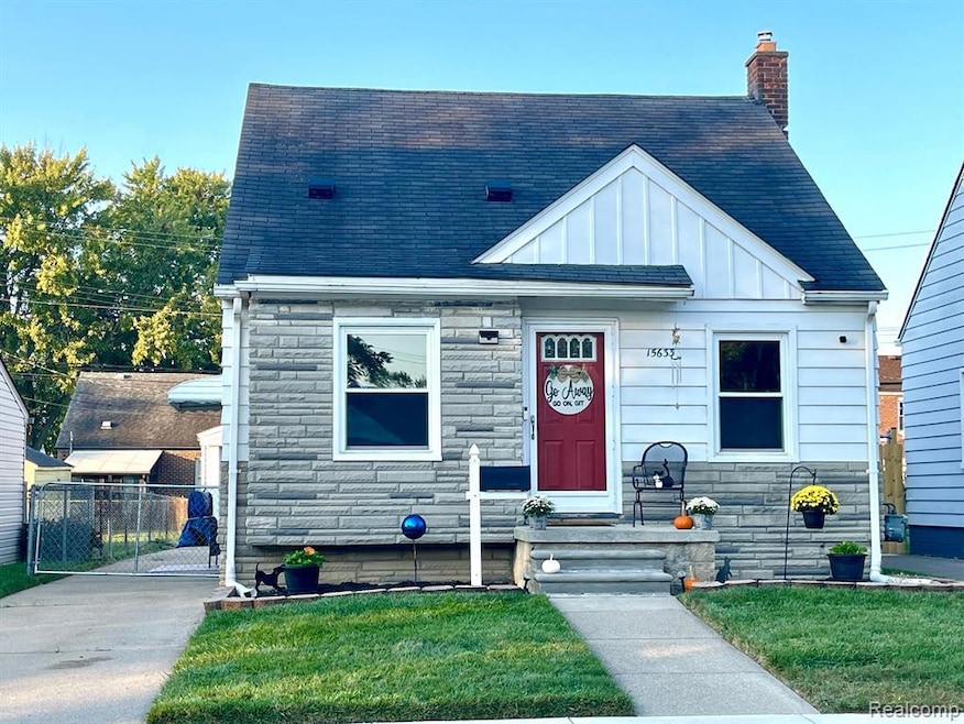 15633 Meyer Ave, Allen Park, MI 48101 - photo 1